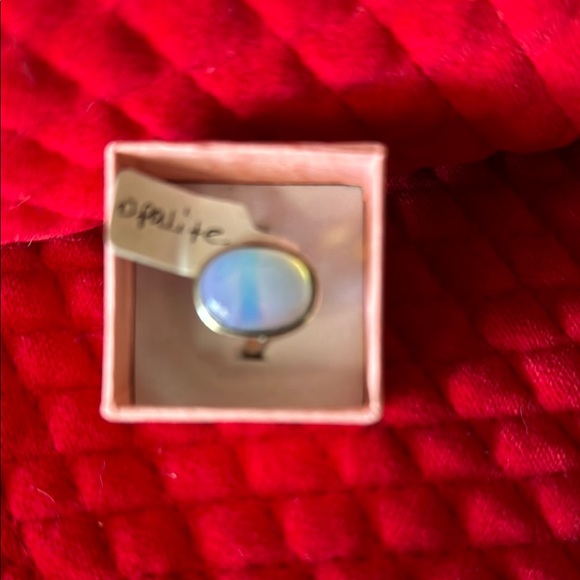 Elegant Silver Opalite Ring 8 1/2 - Picture 2 of 9